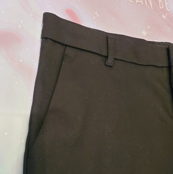 Banana Republic - Picture 3 of 6